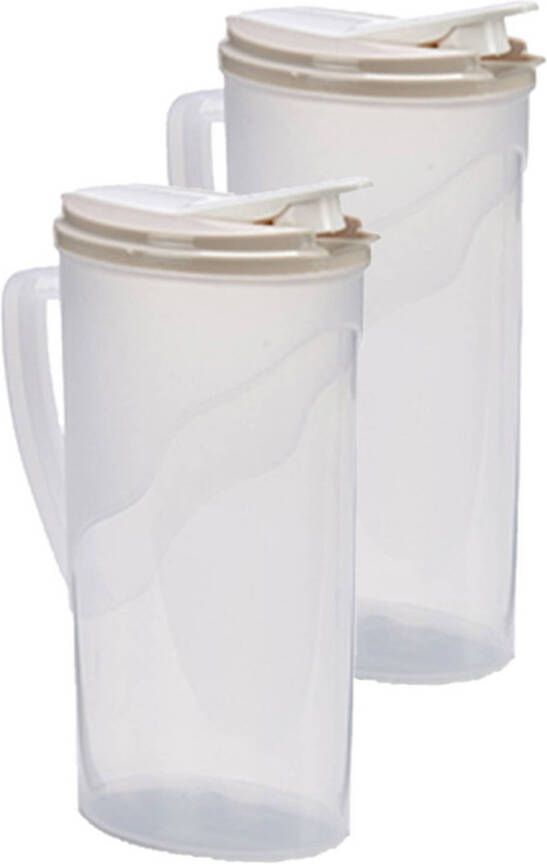 Merkloos 2x Stuks Waterkan/sapkan Transparant/zandkleur Met Deksel 1.8 Liter Kunststof Schenkkannen